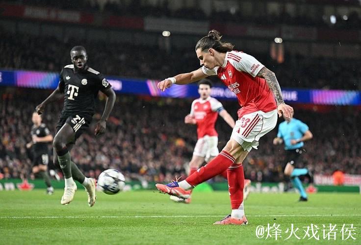 单场3次被过!枪手19岁新星迷失自我 欧冠唯一丢 单场3次被过!枪手19岁新星迷失自我 欧冠唯一丢